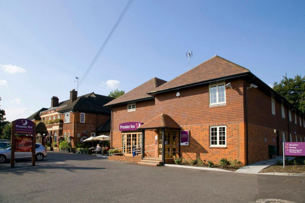 Premier Inn Colchester (Cowdray Avenue) 10/70