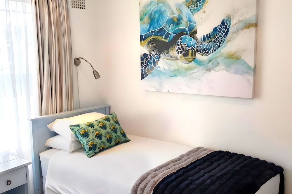 Hermanus Beach Club 7/50