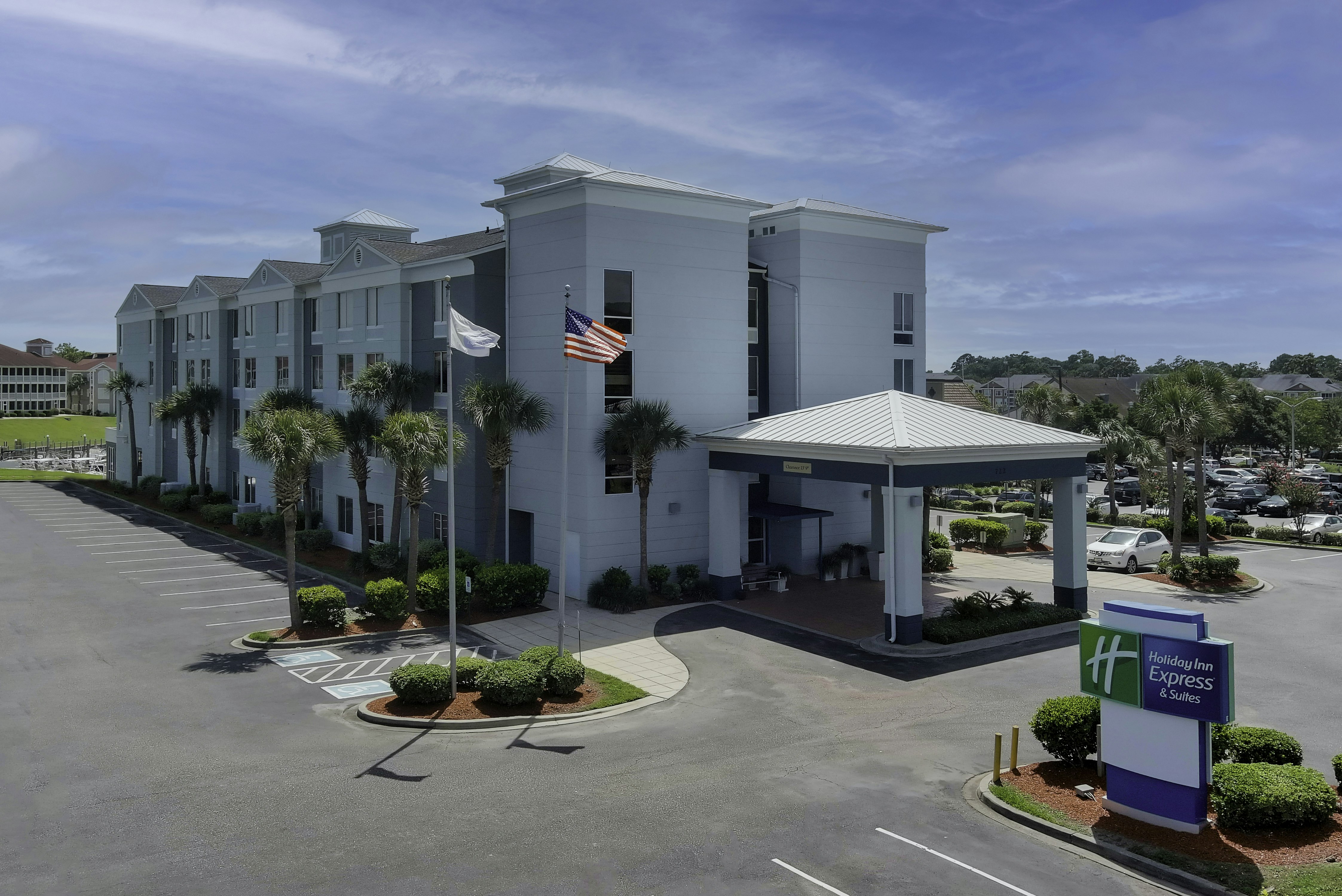 Holiday Inn Express Hotel And Suites N Myrtle Beach Little River 57/64