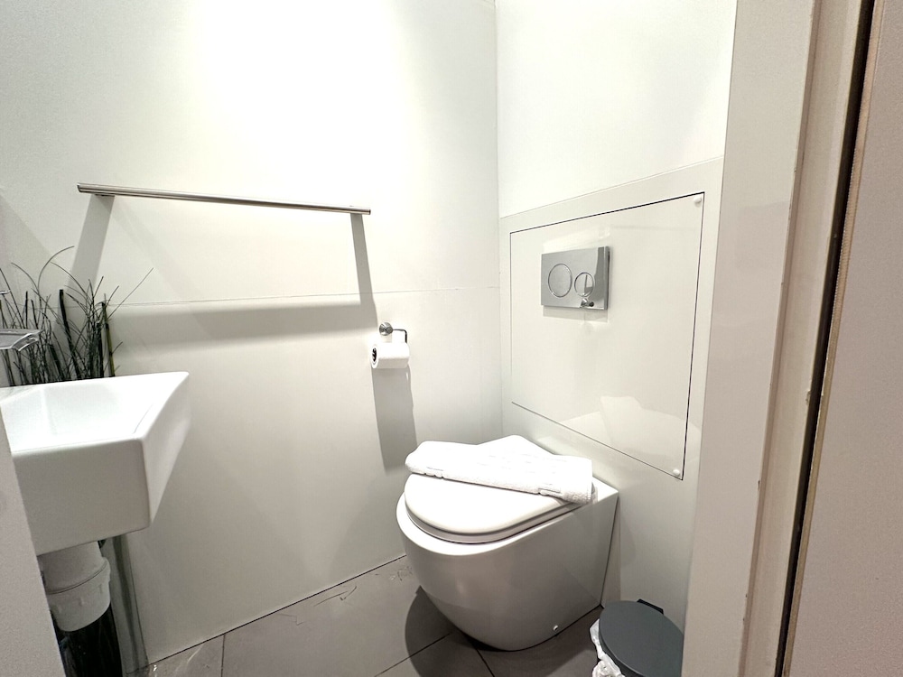 Room Home Stay 46/49