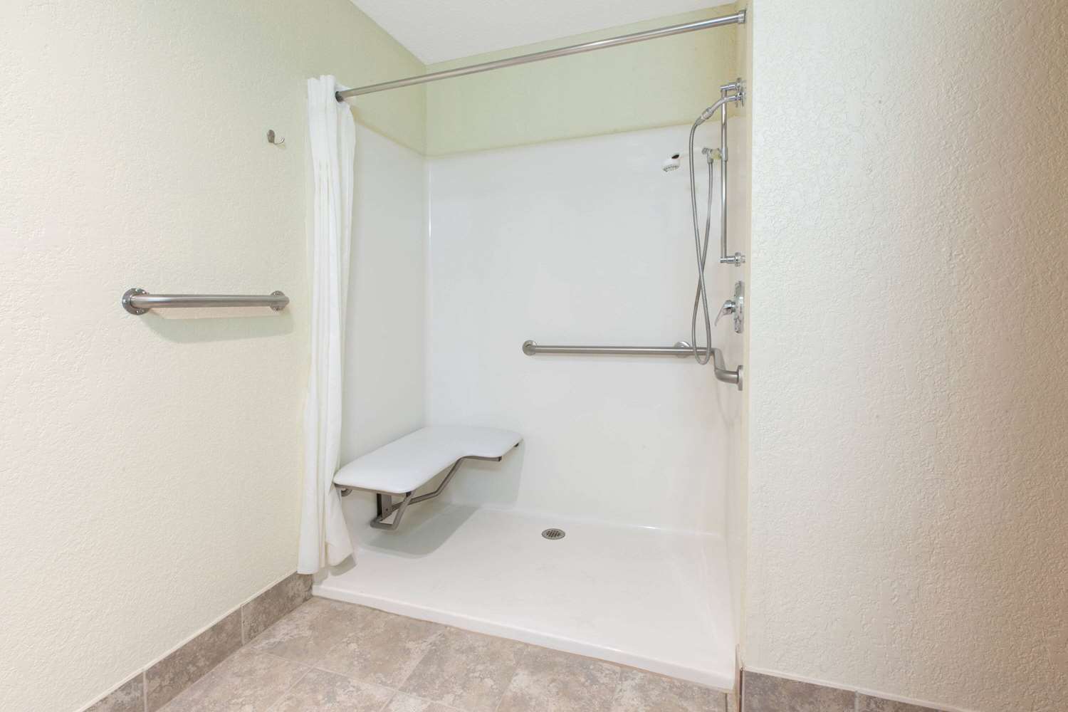 Quality Inn Petoskey 16/18