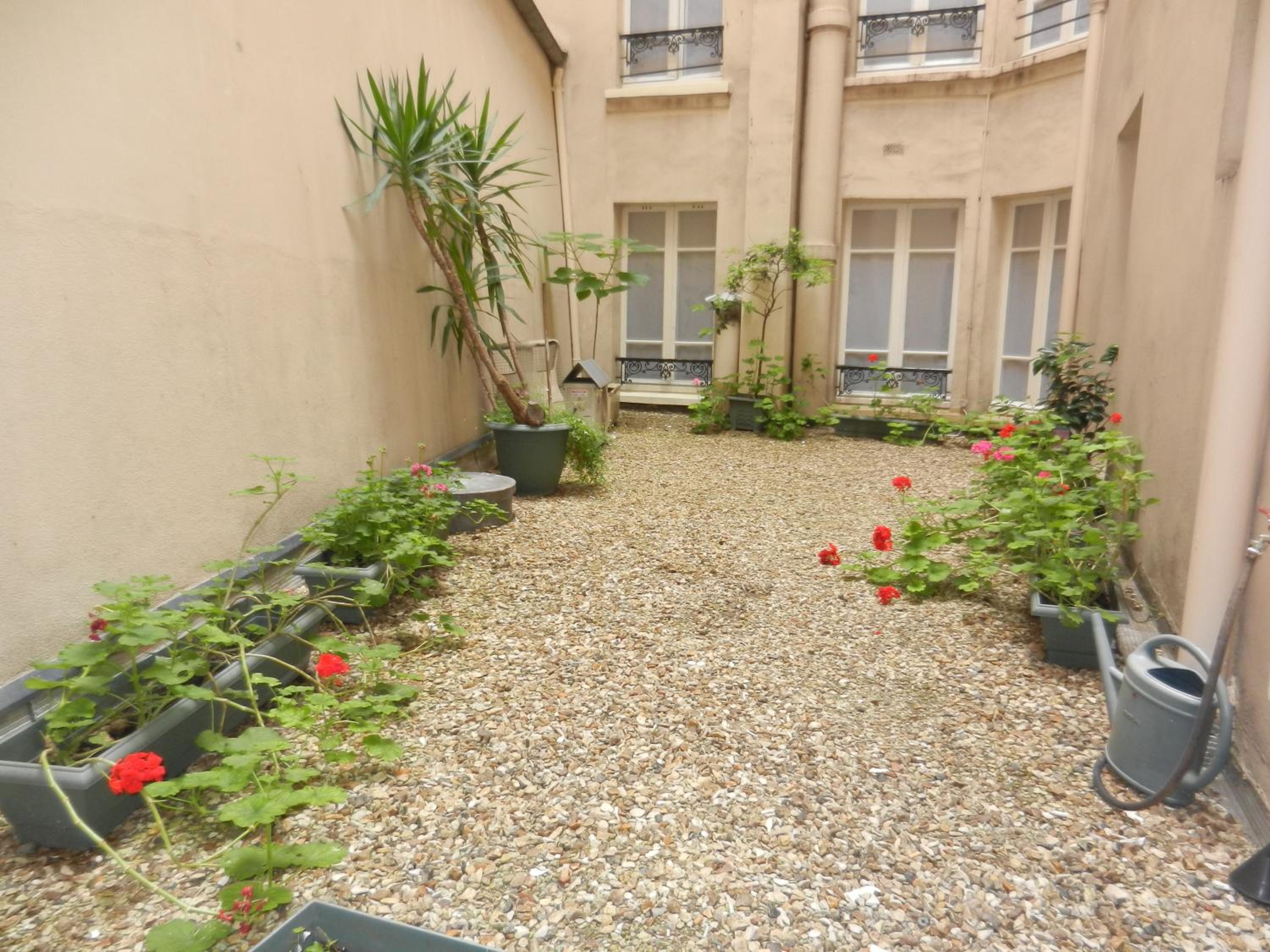 Les Hotels Du Pre 36/43