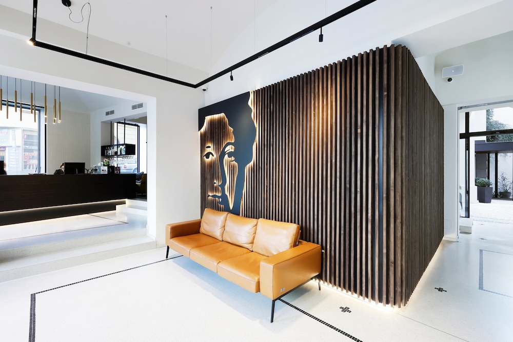 Prokop Square Hotel 3/50