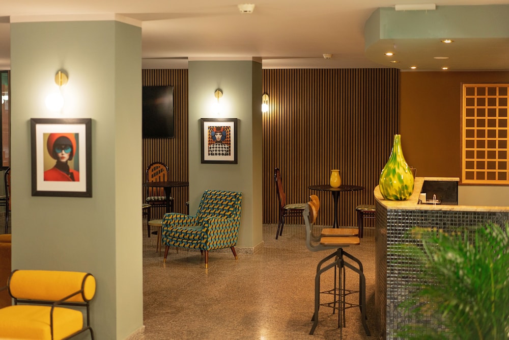 Lime Hotel 61/77