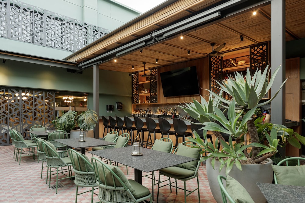 Origen 438 Luxury Boutique Hotel 49/57