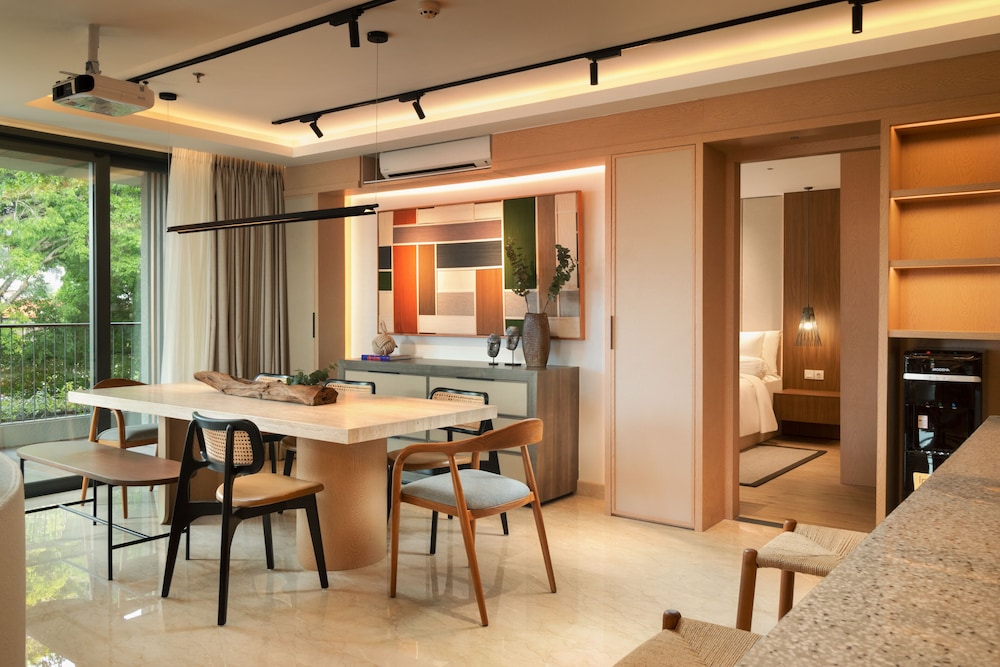 Beachwalk Residence 36/50