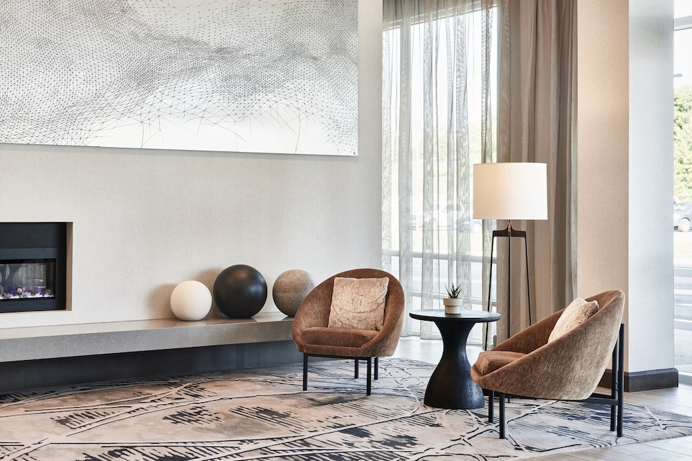 AC Hotel by Marriott Nashville Brentwood 34/40