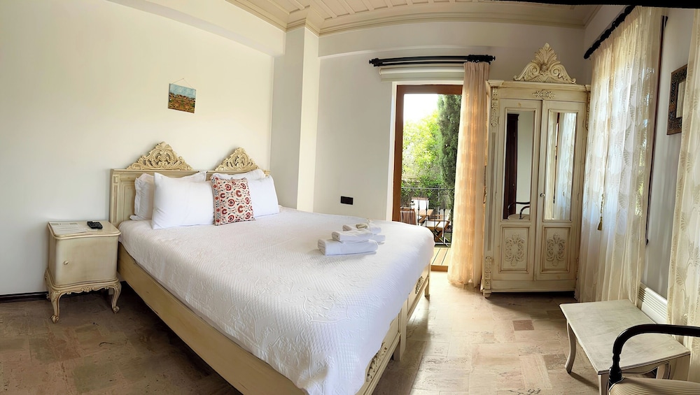 Tas Bahce Butik Hotel 10/36