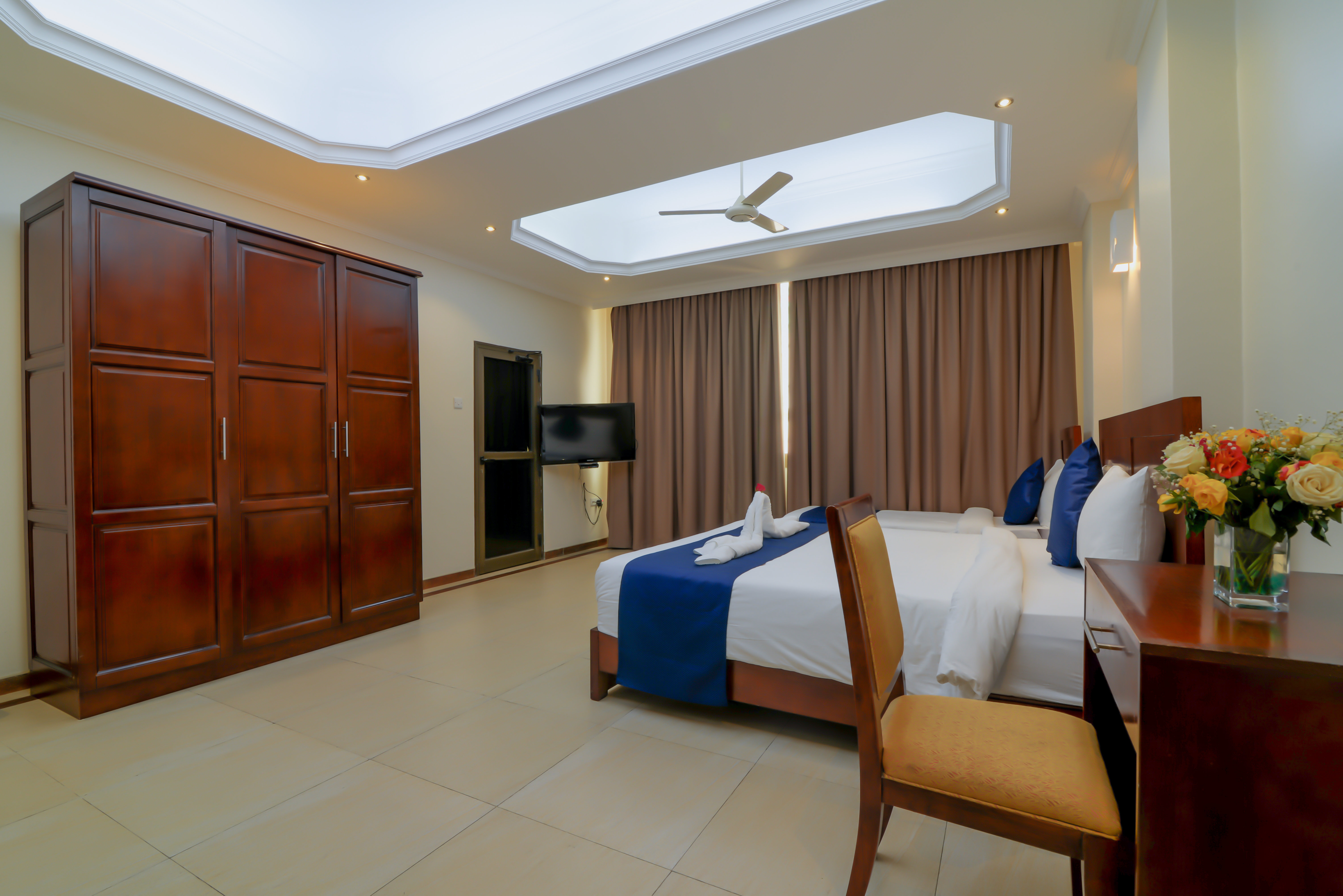 Tanzanite Executive Suites 17/40