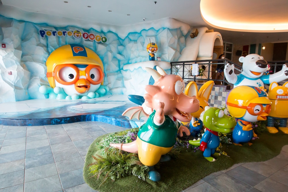 World Resort 30/50