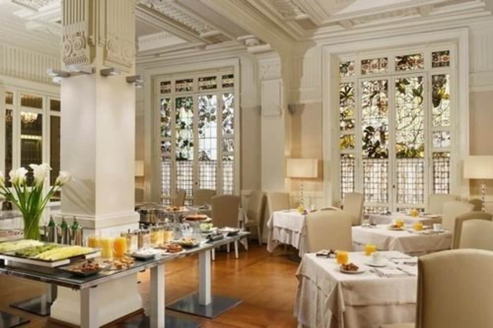 Brunelleschi Hotel Florence 42/72