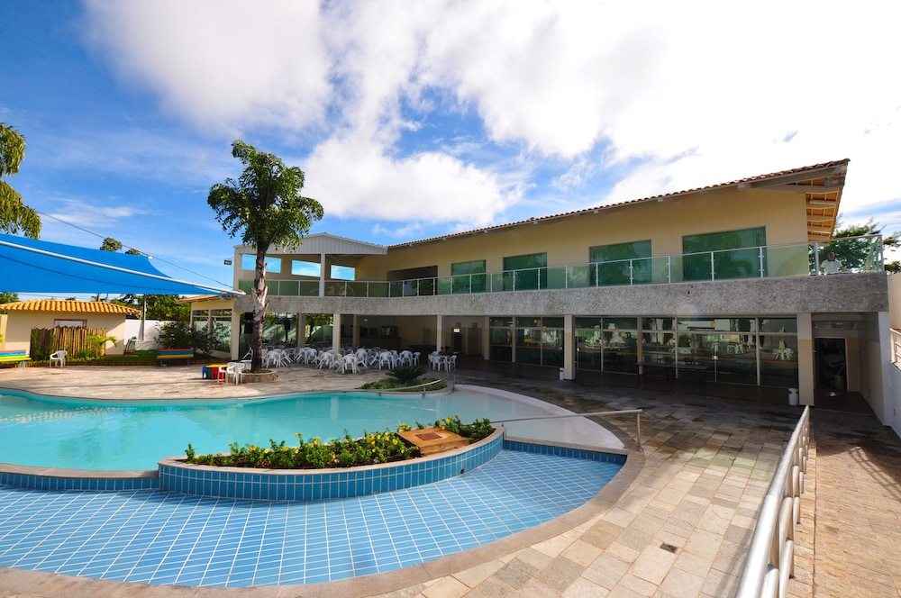 Diroma Internacional Resort 13/80