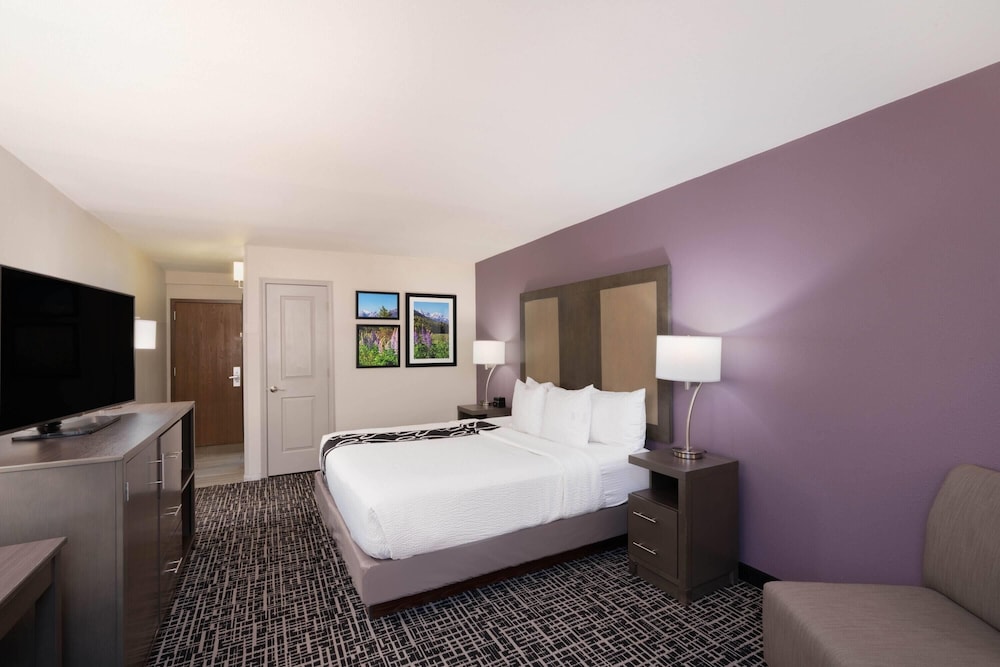 La Quinta Inn & Suites by Wyndham Glenwood Springs 9/56