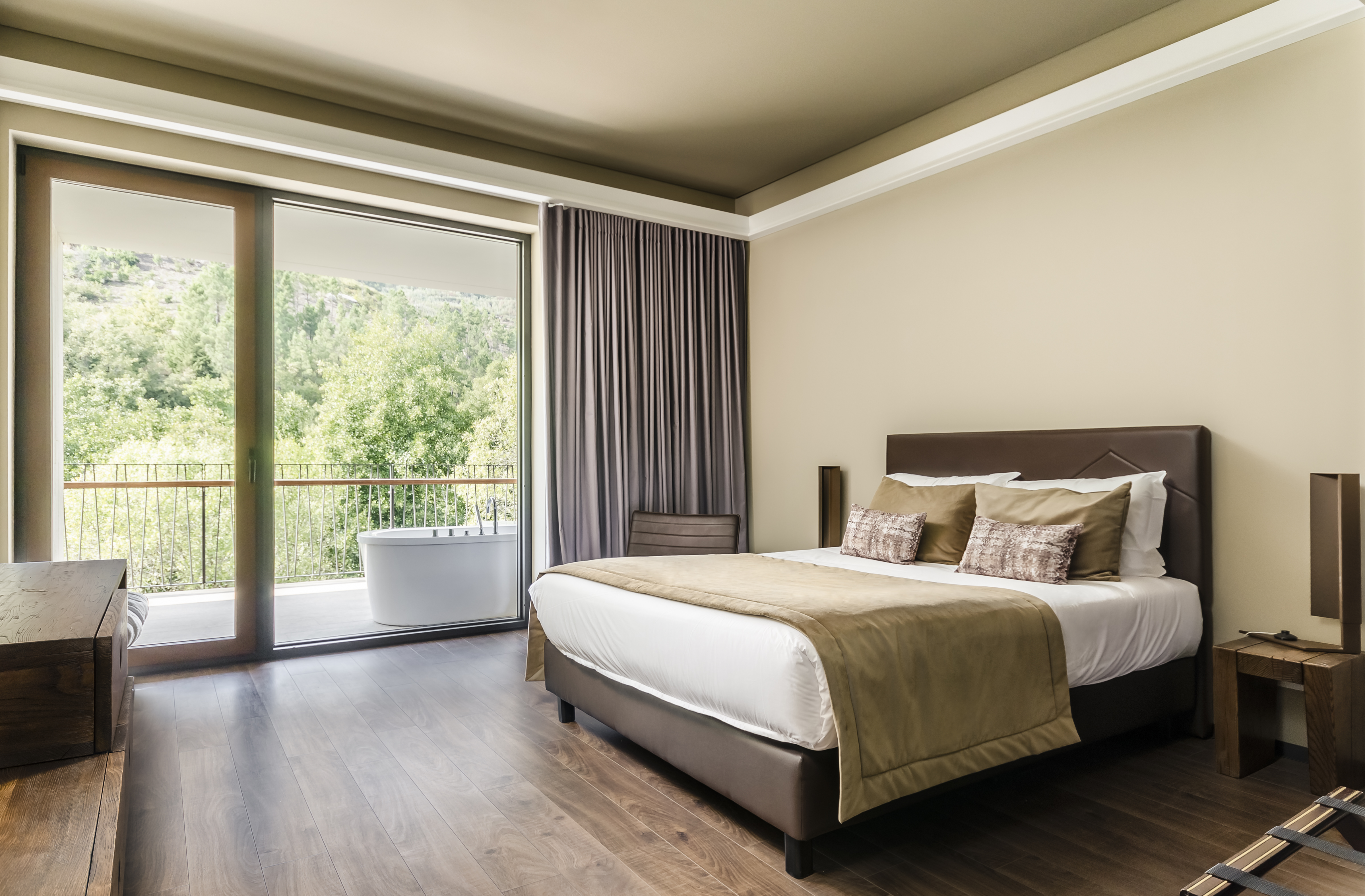 1 Bedroom, Premium, Apartment