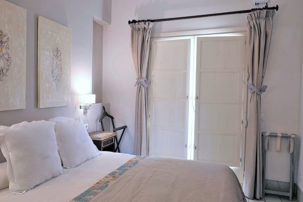 Apartasuites Alberca 15/50
