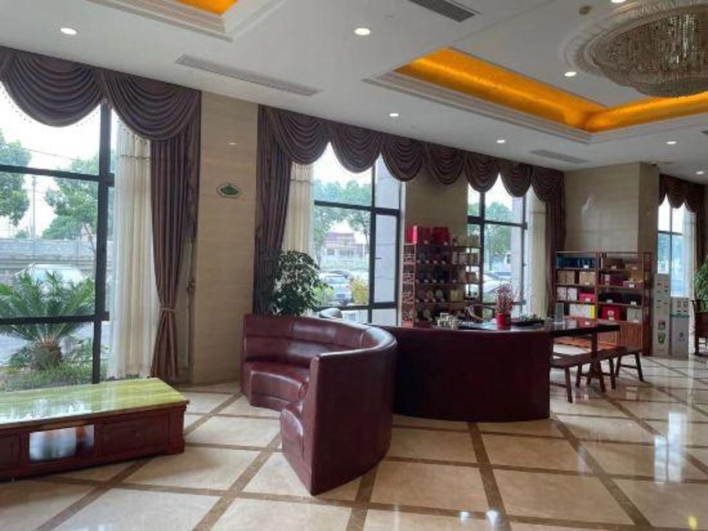 Vienna Classic Hotel (Shanghai Tinglin) 8/29