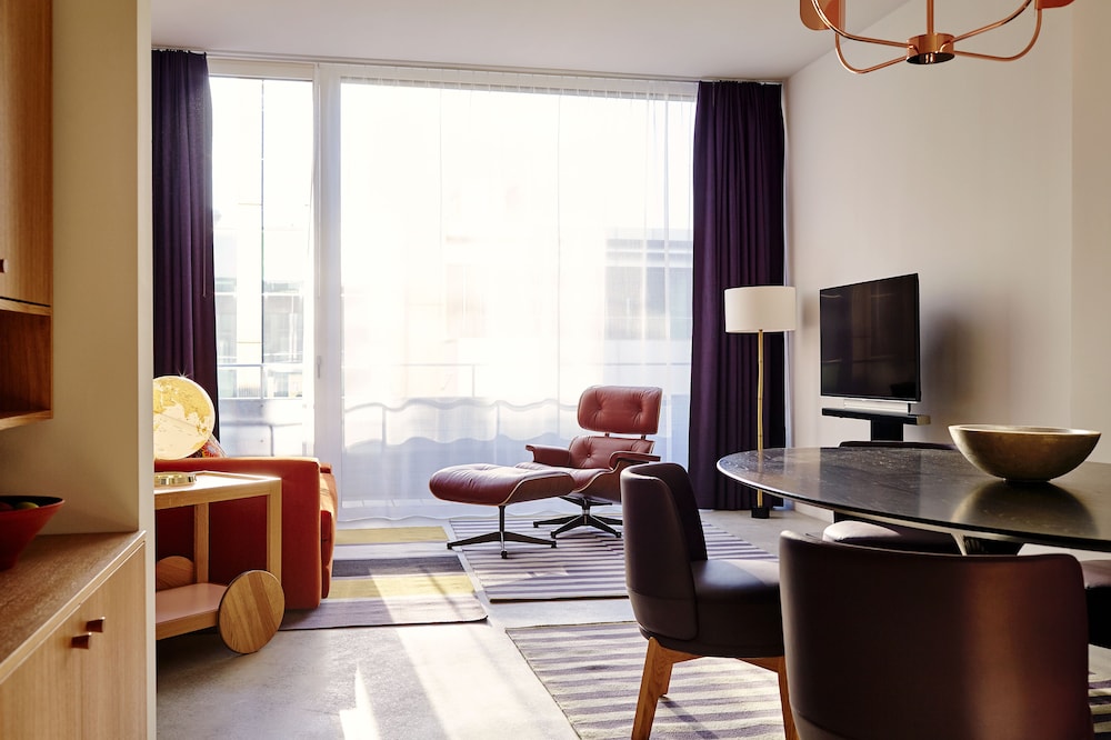 Nomad Design Lifestyle Hotel 58/73