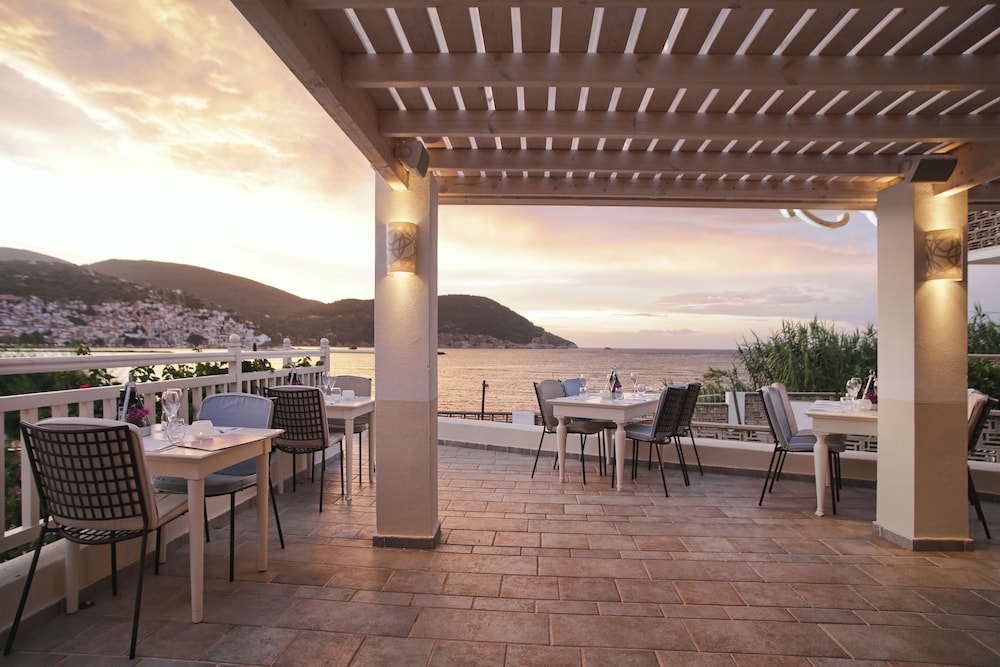 Skopelos Village Hotel Apartments 58/75