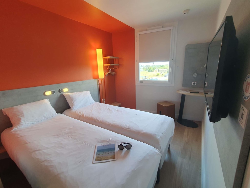 IBIS BUDGET COUTANCES 15/65