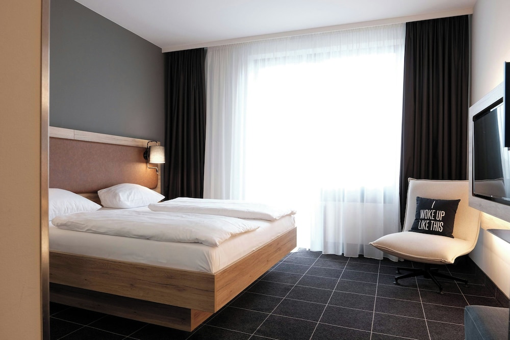 غرفة قياسية بسرير كوين، FOUR POINTS FLEX by Sheraton Ratingen Dusseldorf Airport 8/10