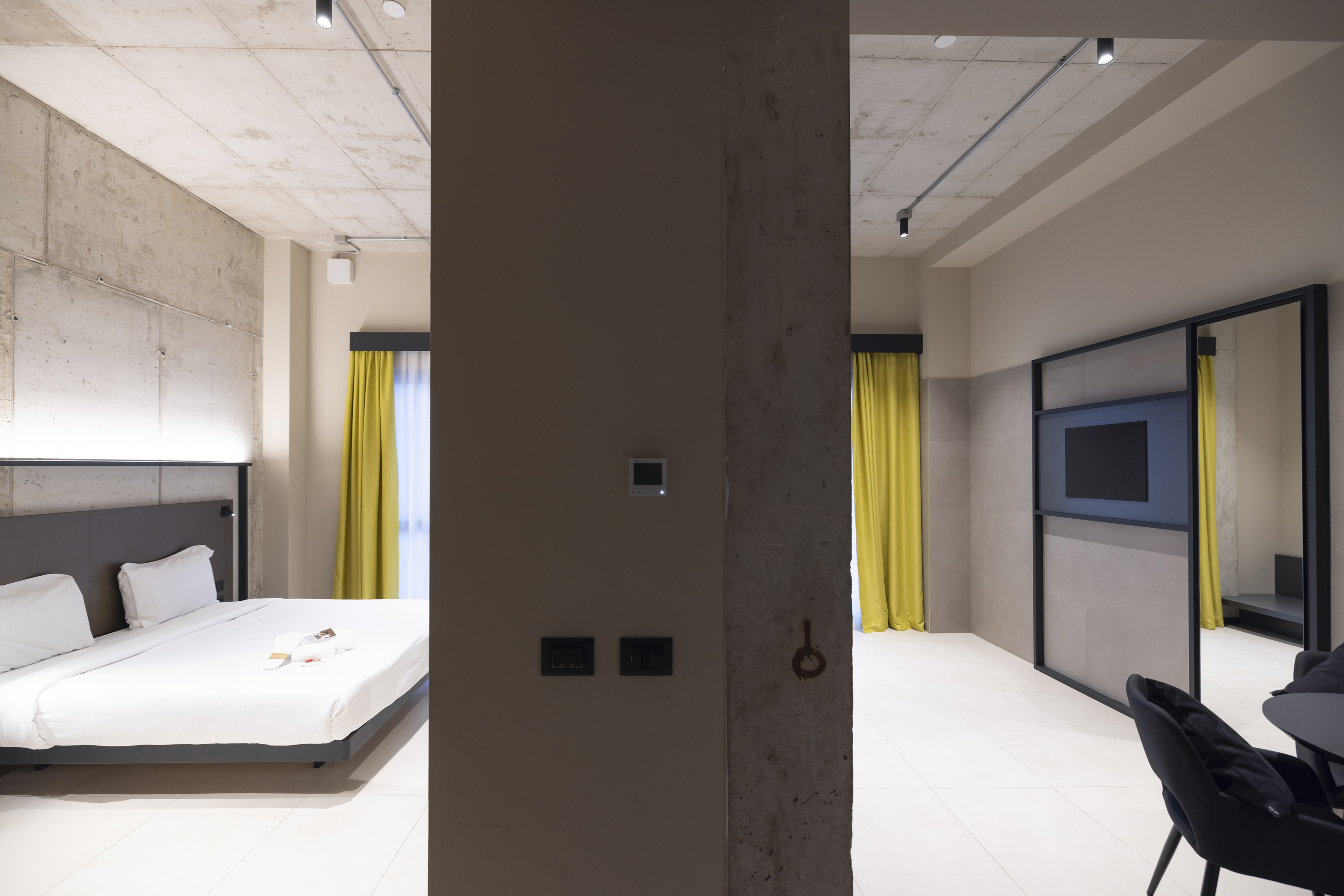 JUNIOR SUITE
