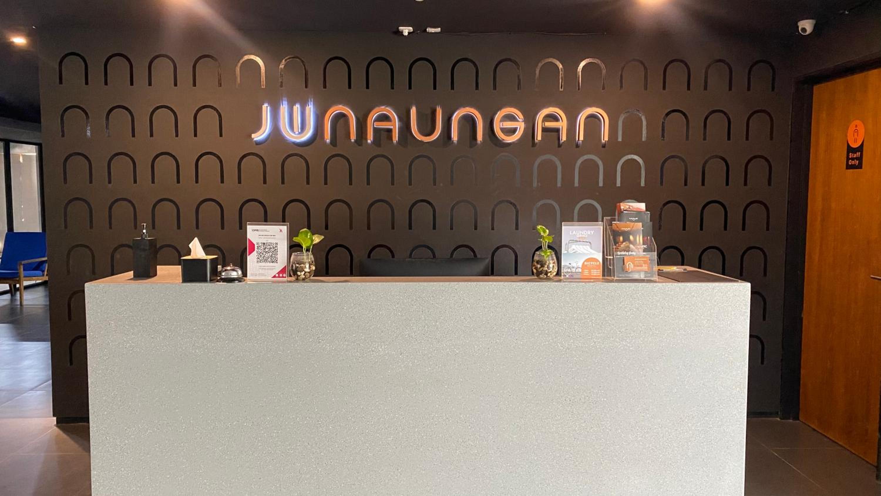 JW Naungan Co-Living Hotel & Villas 10/50