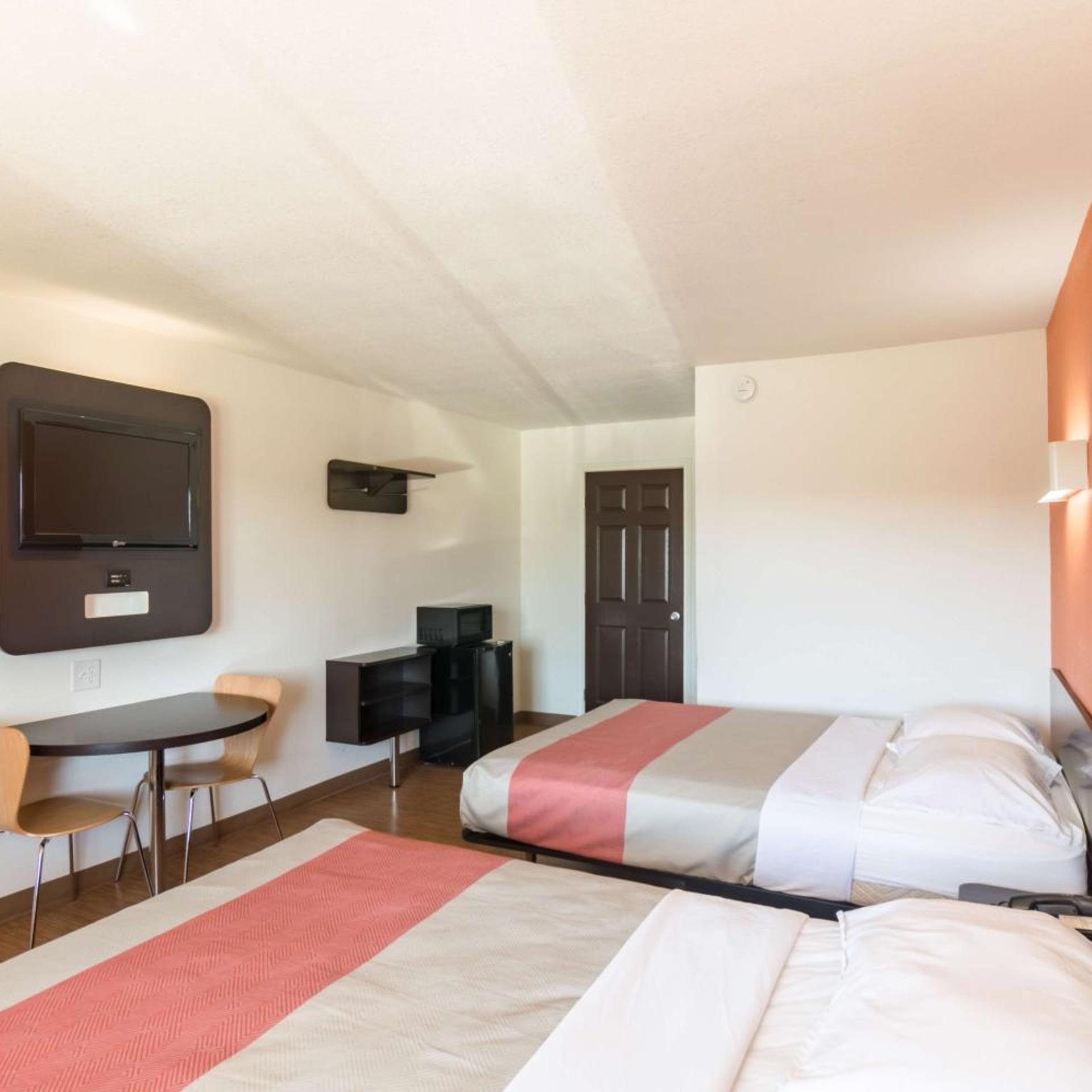 غرفة بسريرين كوين لغير المدخنين، Motel6 Wichita Falls, TX - North 2/10
