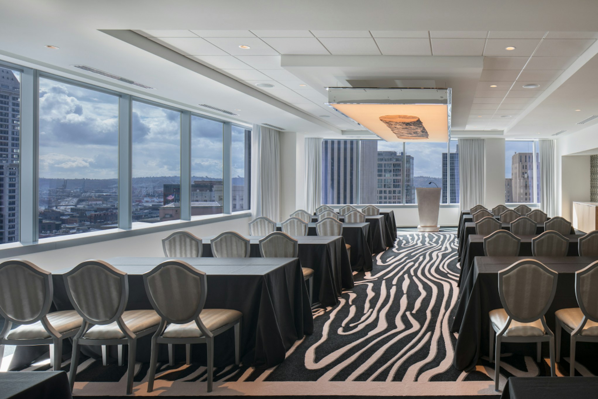 Lotte Hotel Seattle 42/48