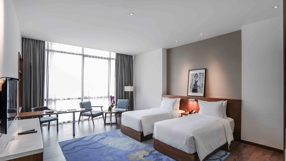 Veranda Serviced Residence @ Puri 35/74