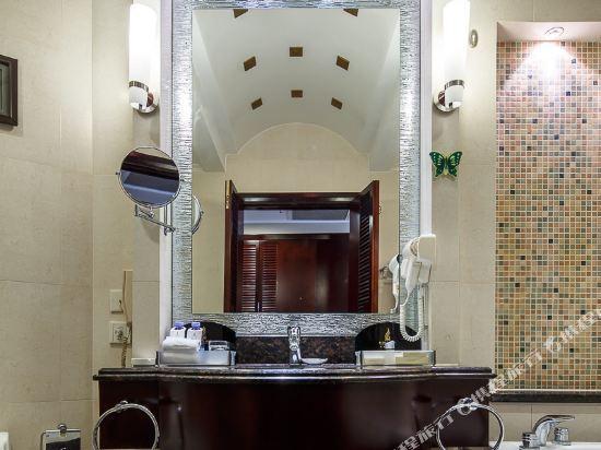 Foshan City Hotel 48/48