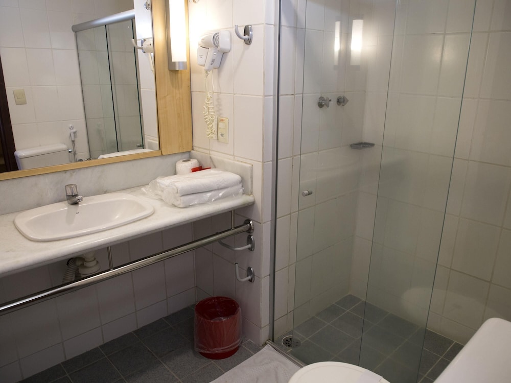 Ibis Maceio Pajucara 74/74