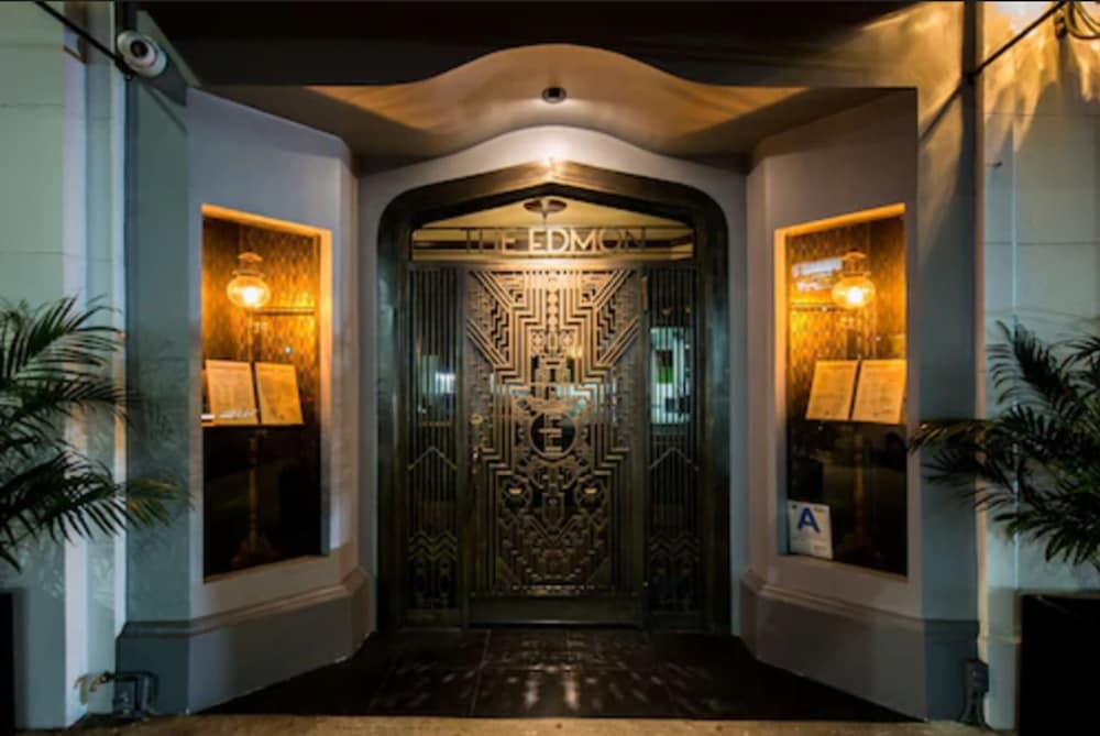 Hollywood Historic Hotel 11/50