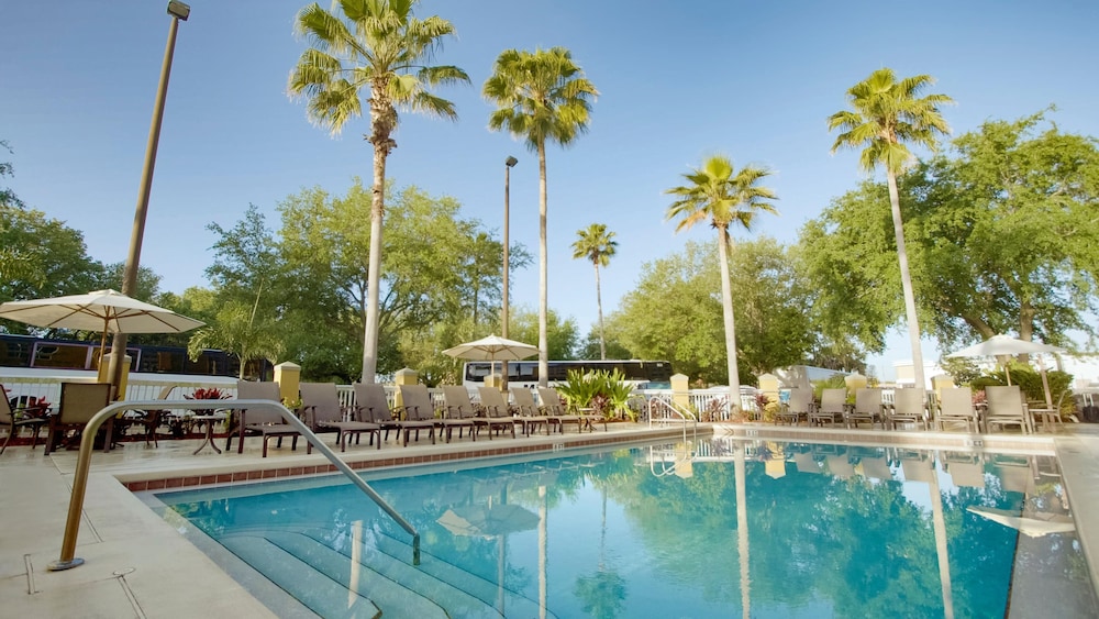Galleria Palms Hotel 40/59