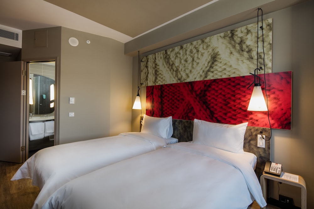 Ibis Istanbul West 14/73