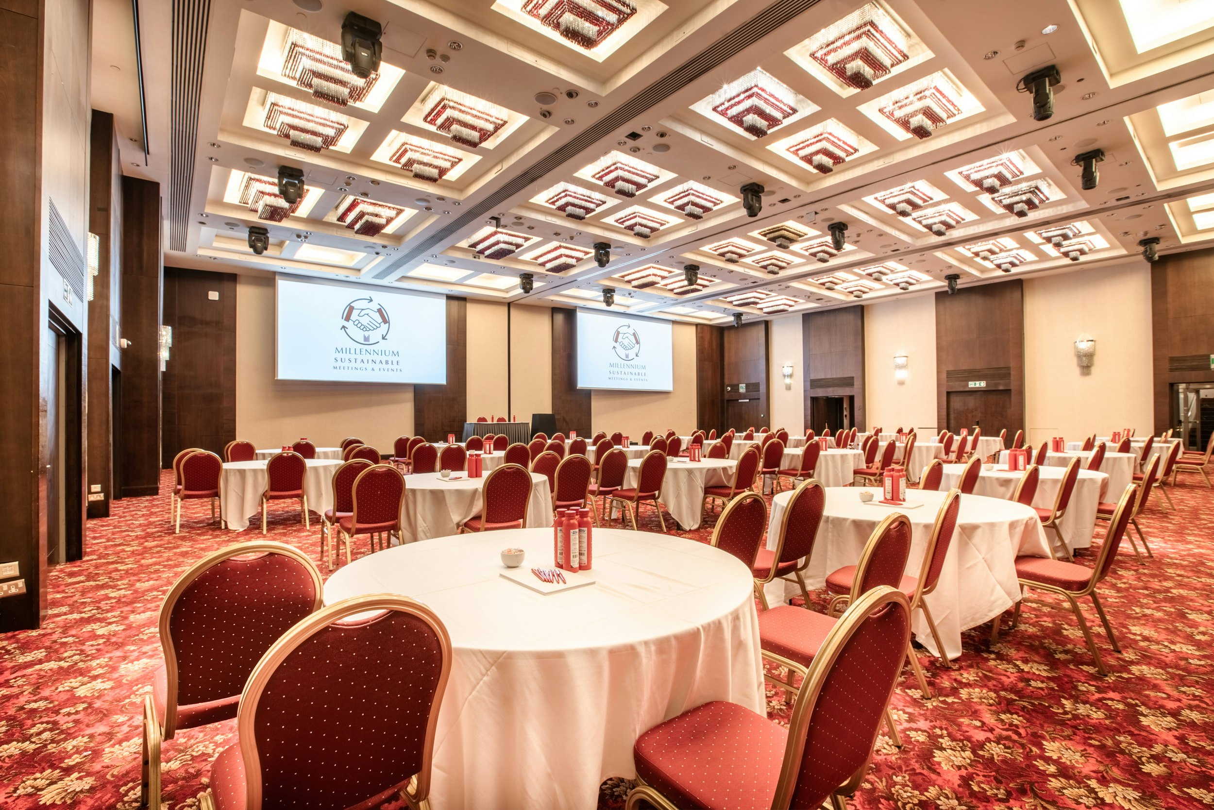 Millennium Hotel and Conference Centre Gloucester London 54/65