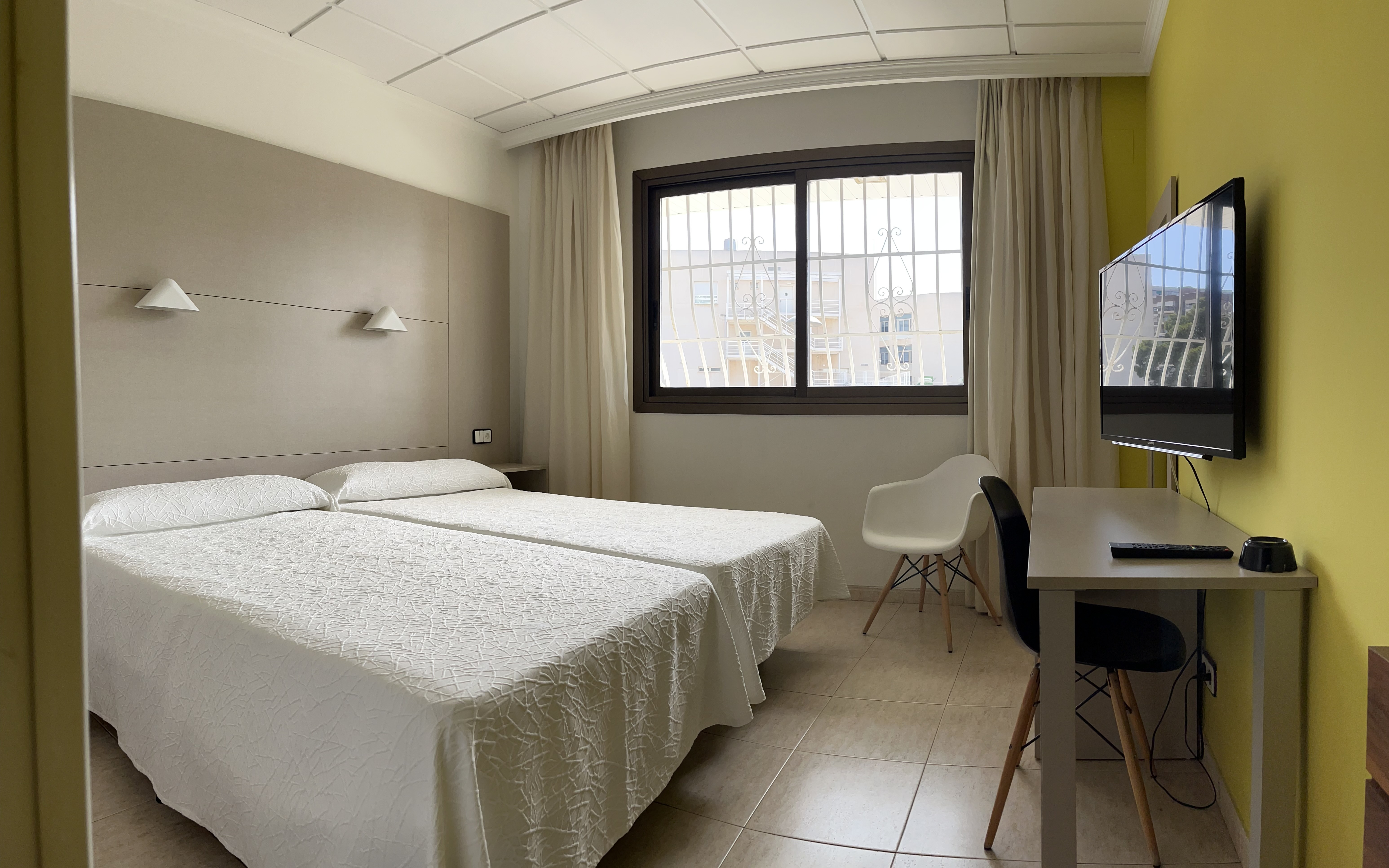 Room, Single, No Balcony