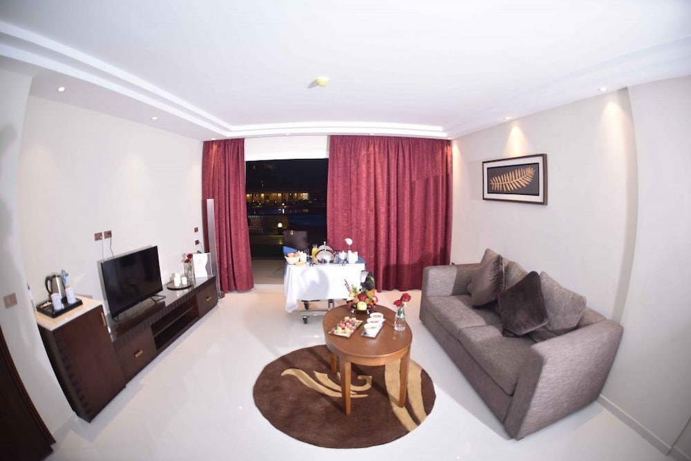 Grand Ocean Hotel And Resort 25/50