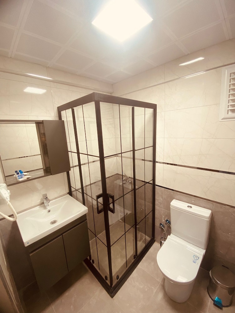 Hotel Malko 33/37