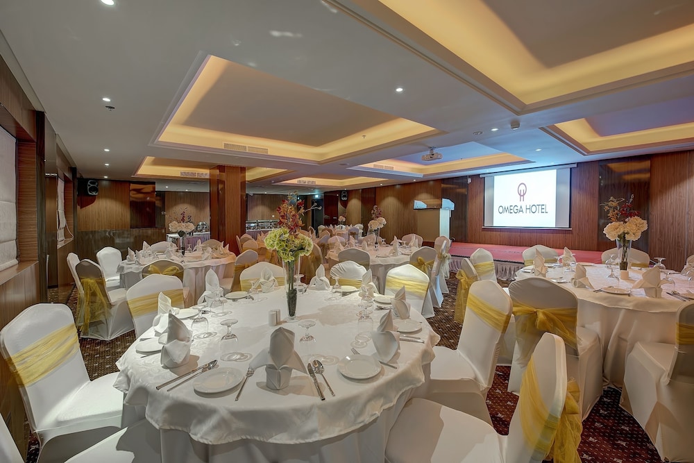 Omega Hotel Dubai 40/49