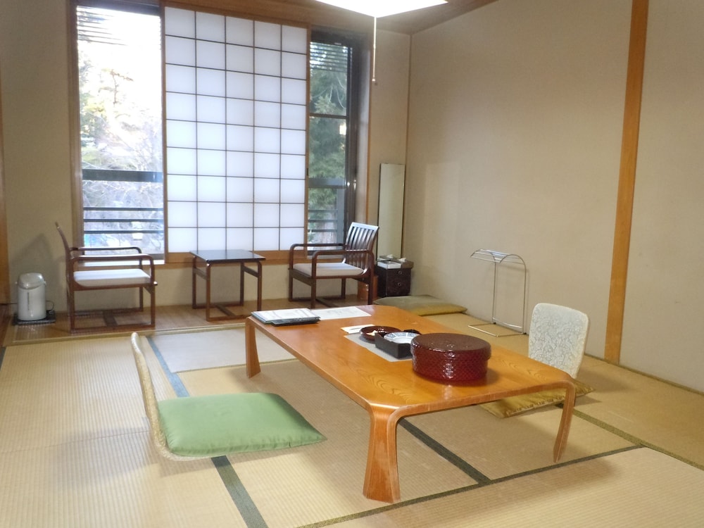 HOTEL SEIKOEN 29/45