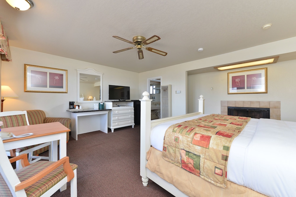 Bay View Inn 27/53