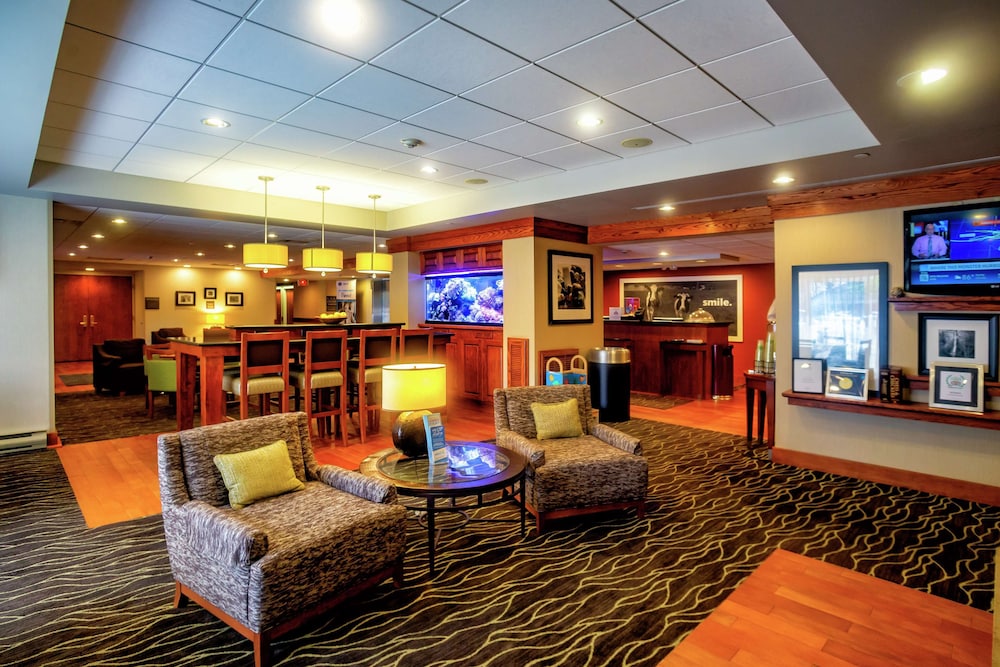 Hampton Inn Wheeling 36/56