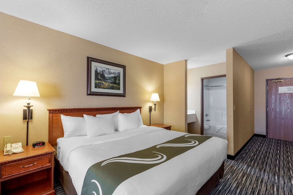 Quality Inn & Suites Wellington - Fort Collins 6/32