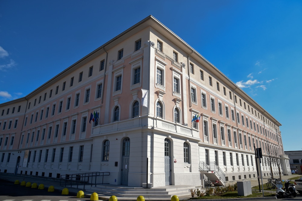 Nuovo Albergo Operai 29/36