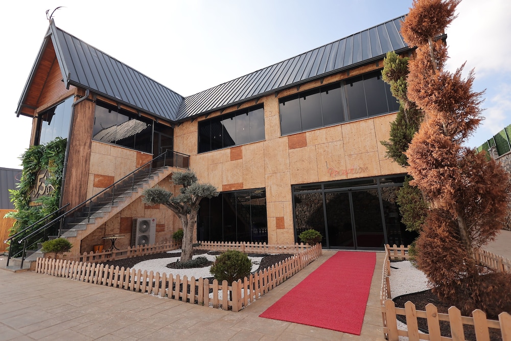 Fs Bungalows Otel 2/50