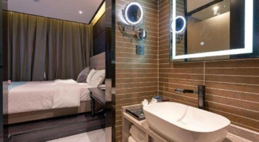 Xana Hotel (Shoujingmao Station New Tiantan Hospital Store) 47/50