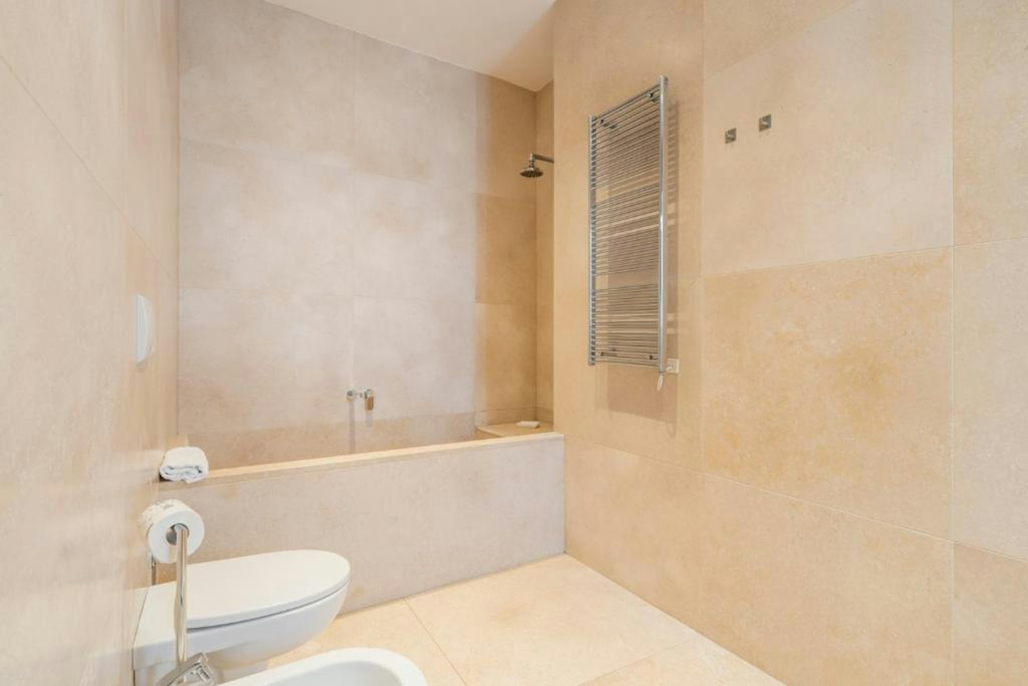 VILLA MAGIA 38/44