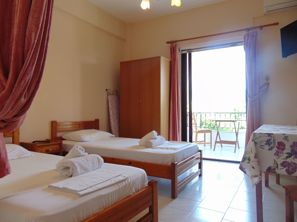 Villa Avra 8/50