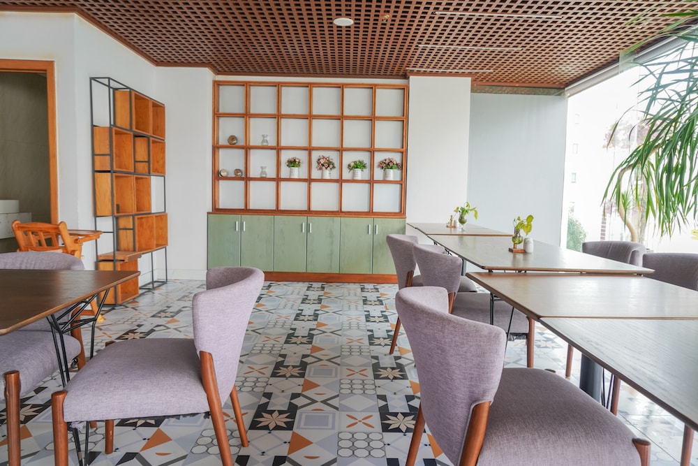 Jolia Hotel And Apartment - My Khe Beach 48/66