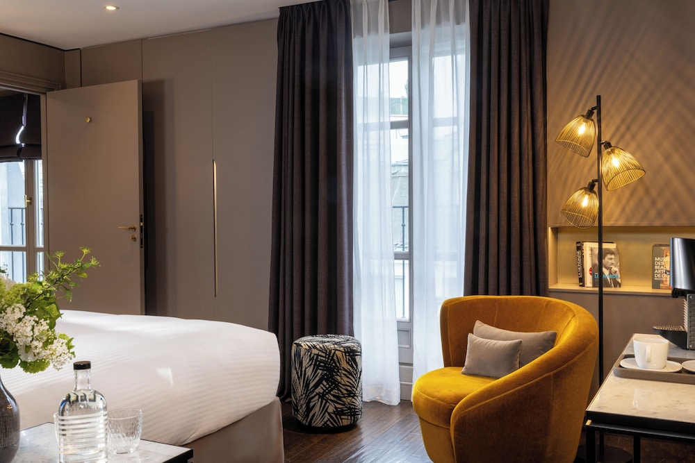 Le 10 Bis Hotel 29/65